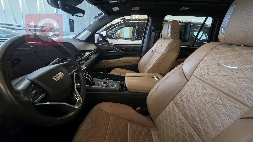 كاديلاك اسكاليد